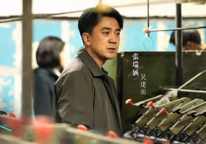 《小巷人家》莊家三代男人都痛恨黃玲,莊超英自私,莊圖南扶弟魔