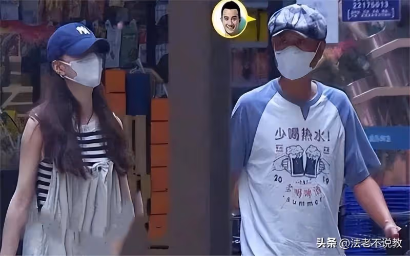 39歲文章近況曝光!帶女友低調聚餐,開200w大G,生活仍愜意瀟灑