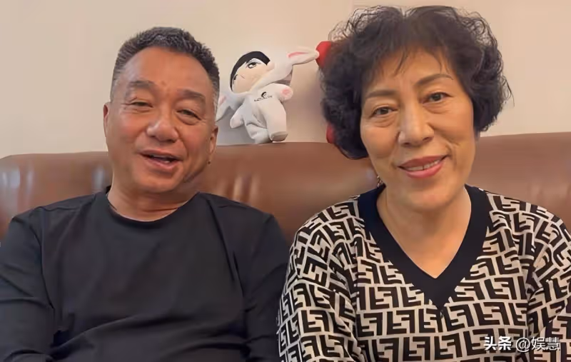 喬任梁遺體照瘋傳,「陰謀論」發酵,父母無奈闢謠,忍痛再揭傷疤