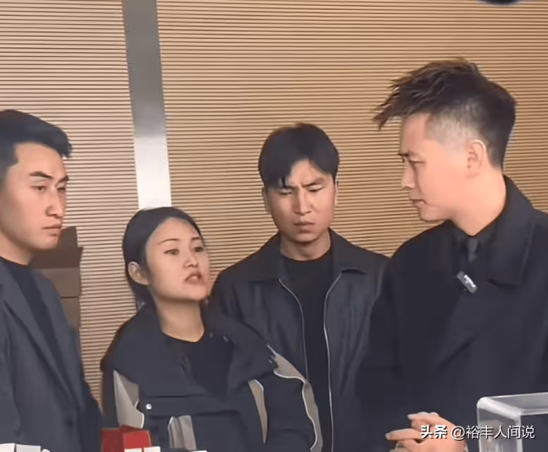 雲南阿奎妻子首播遭封禁!人氣百萬被6000人舉報,知情人透露原因