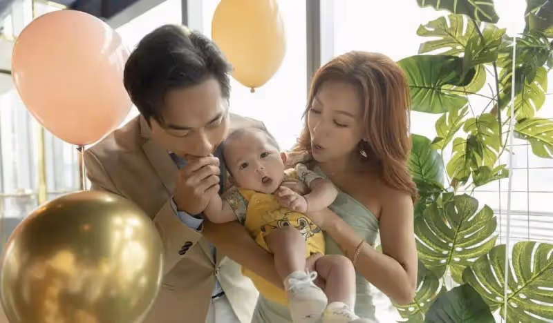 到美國接受治療!香港女星何雁詩兒子患罕見基因病,智力將停留在兩歲,準備要二胎