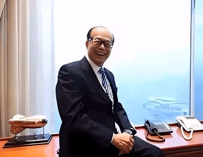 李嘉誠:「當你一天能賺到兩三萬後,你就會發現,通過勤勞根本發不了大財!」