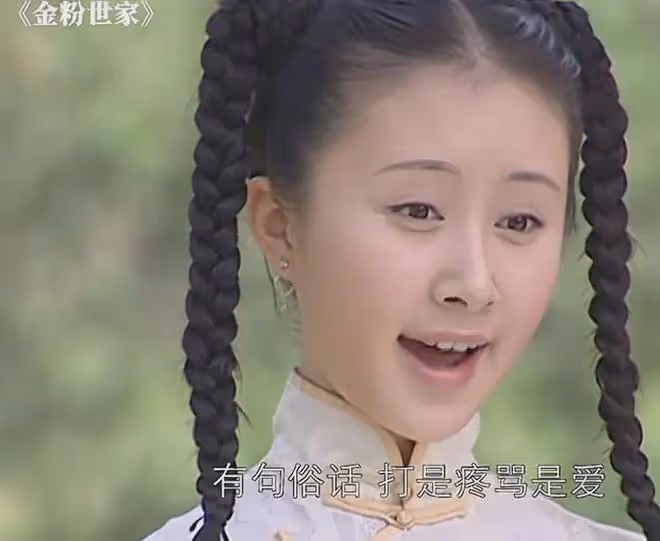 劉亦菲豪氣干雲,送閨蜜10萬鑽戒,友誼小船秒變豪華遊輪!