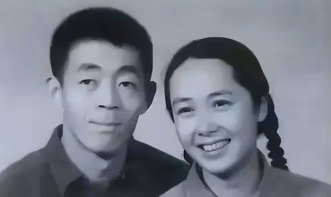 四位充滿爭議的女明星,有的嫁導演有的離婚兩次,都有一個共性!