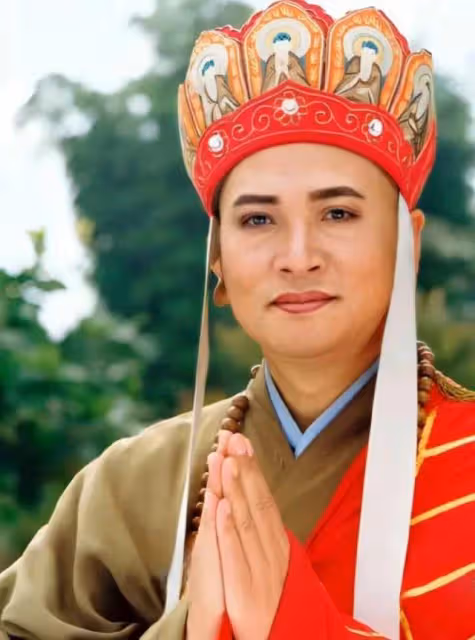 遲重瑞:「嫁給」女首富35年,原被說三道四,如今成為模範愛情!