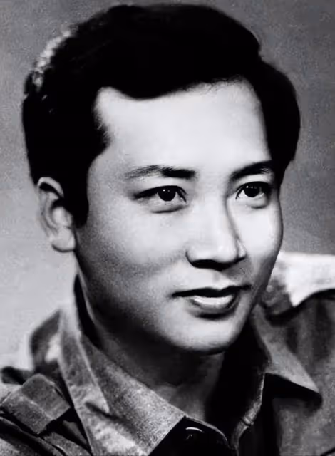 遲重瑞:「嫁給」女首富35年,原被說三道四,如今成為模範愛情!