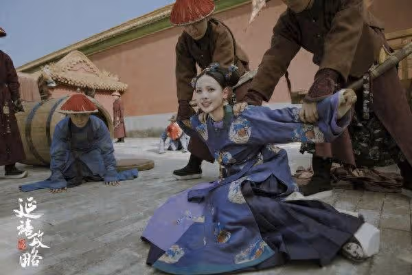 「最美妃子」看Lisa瘋馬秀遭封殺！　張嘉倪全平台禁言解封了
