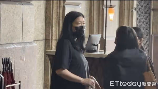 劉德華今晚小巨蛋開唱「朱麗蒨也來了」! 罕見現身...真面目曝光