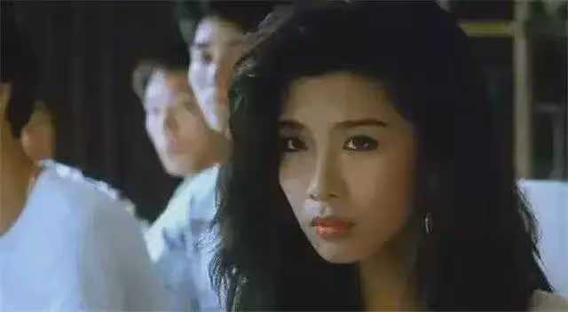 吳家麗:首位獲金馬獎影后的艷星,61歲220斤依舊美艷動人