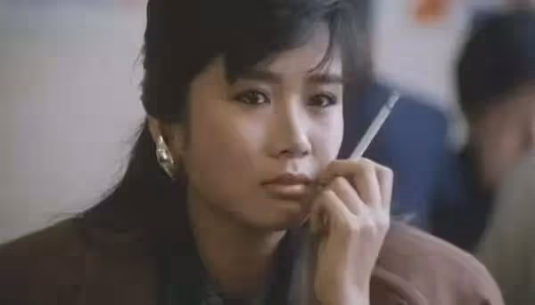 吳家麗:首位獲金馬獎影后的艷星,61歲220斤依舊美艷動人