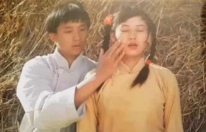江西男孩被陳凱歌看中，因為愛上廚藝跌落神壇！