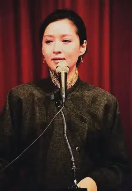胡因夢的美，告訴你，想要美一生，除了漂亮，還得有氣質！