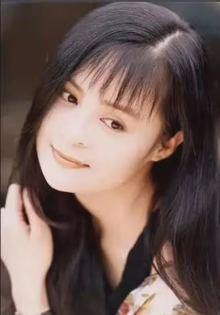 高勝美人美歌甜，但為何大家都覺得她老得有點快？