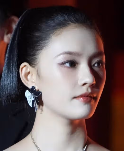 北京一夜,海清嫩了,羅晉腫了,王楚然更美了,卻被王凱驚艷了
