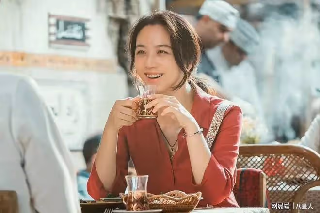 怪不得女星都愛嫁導演!湯唯發文慶結婚10周年,夫妻雙雙入圍青龍獎