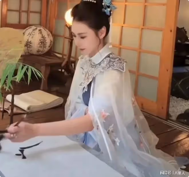比大S漂亮!被馬筱梅驚艷,古風造型撞臉阿嬌,五官精緻不輸大S