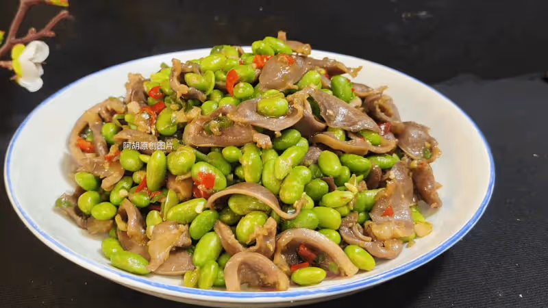 比豬肉低脂、比牛肉便宜！天冷不吃它太虧，大火炒一盤，脆嫩高蛋白、特下飯
