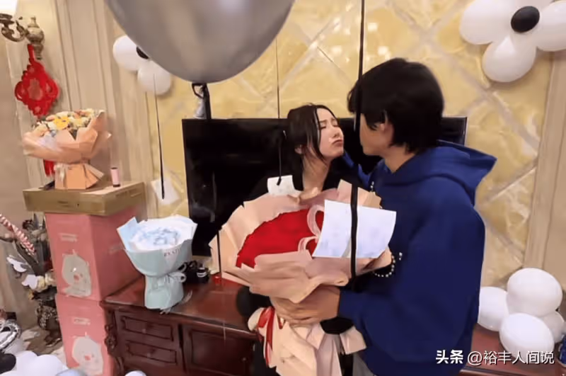 花小龍為女友慶28歲生日!貼心準備28份禮物,暖心承諾疑好事將近