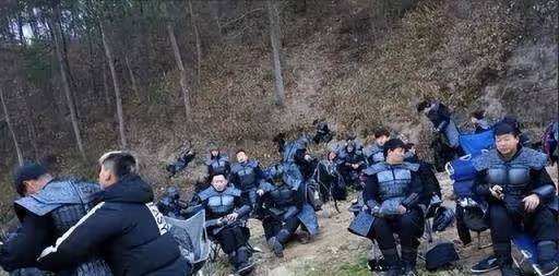 橫店20萬群演現狀:美女泛濫成災,懶漢光棍遍地,他們將何去何從