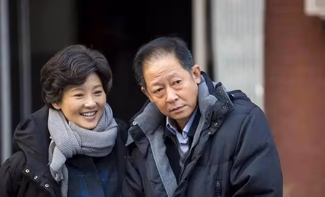 王志文我落難時王寶強傾囊相助,但寶強落難借300萬我卻一分沒給