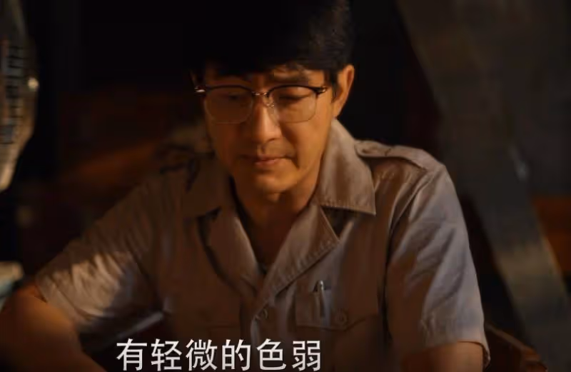 《小巷人家》:同意向鵬飛住家裡,是黃玲對莊家最狠的算計