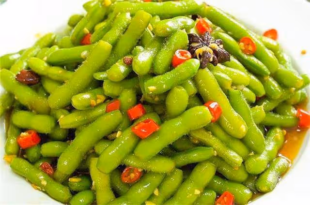 為什麼大排檔的涼拌毛豆脆嫩入味?教你一招,色澤翠綠,香辣好吃