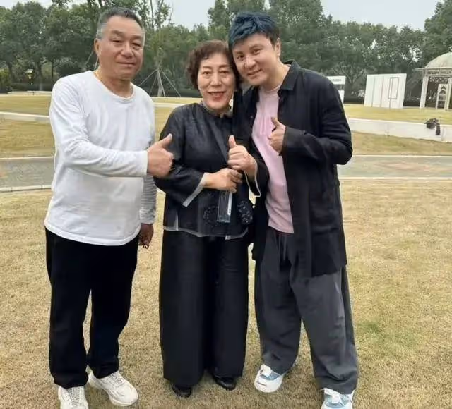 瘋傳遭凌虐!王思聰林更新躺槍!喬任梁父母發聲回應死因