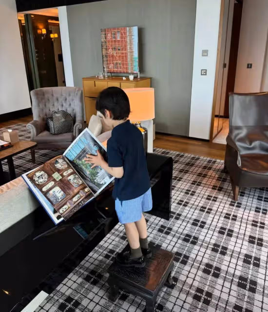 《小巷人家》李光潔:與郝蕾離婚,娶小10歲老婆,一家四口超幸福