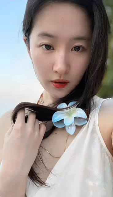 牛！劉亦菲曬圖愣是一張都沒P，曝粗腿顯格局擔得起神仙姐姐尊稱