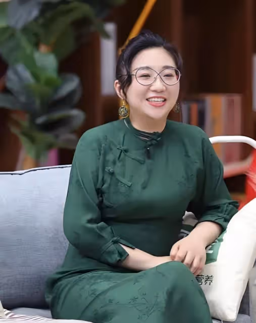 靠離婚走上人生巔峰，傅首爾和老劉可真會玩!