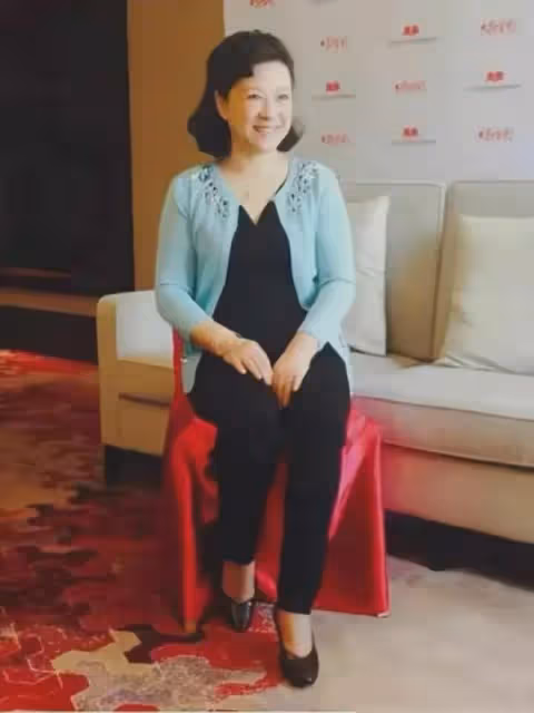 王馥荔近狀曝光:75歲痛失丈夫,如今兒子王驍是我的驕傲