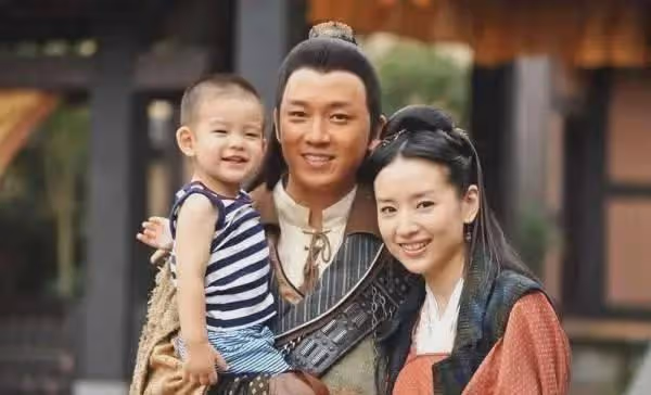 懂了前妻的「惡毒」,才懂如今潘粵明「再婚」為何得到如此多祝福