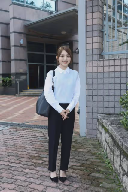 32歲TVB女星正式宣布約滿!惹官司遭全面停工!早前爆被警方拘捕一刻!