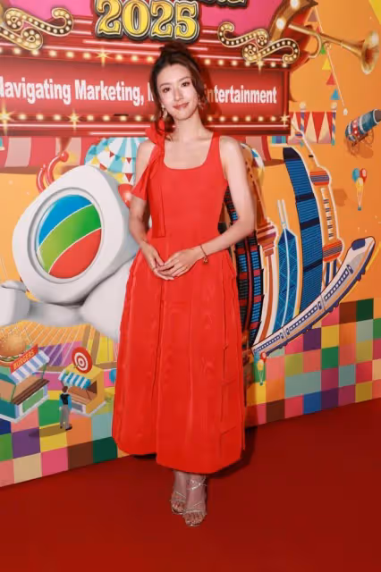 TVB花旦陳自瑤稱不需要王浩信陪,望他多陪女兒!習慣相處時間變少
