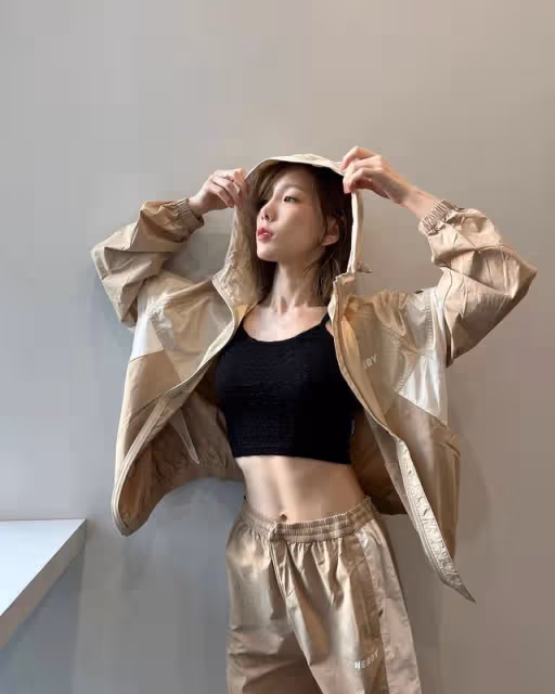 7位腰線超好看KPOP女偶像！Jennie腰臀比例太完美張員瑛腹肌驚人