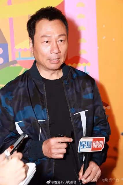 蕭正楠為黃翠如缺席解畫!馮盈盈台上暗示養胎指跟稿讀已道歉