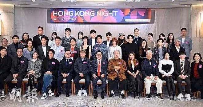 許冠文黃子華出席「香港之夜」 洪金寶感謝觀眾撐港產片