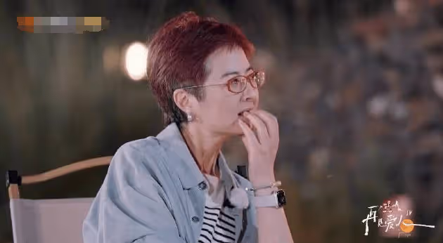 楊子說拉黃聖依直播是為了不封號,張泉靈:這就是她對你的價值所在