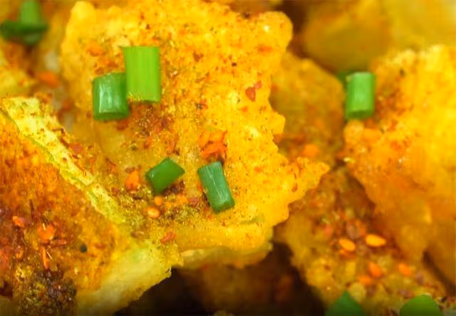 冬瓜別燒湯了,加入2勺澱粉,咬一口像吃肉,香辣過癮,真解饞