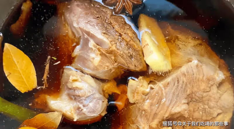 做滷牛肉，用這5樣料就行！簡單好吃，牛肉不柴不腥，不散花