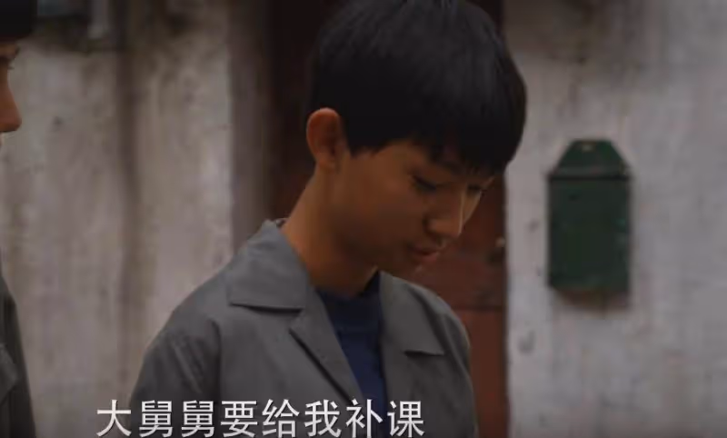 《小巷人家》：逃課不讀書的向鵬飛，才是真正的人間清醒