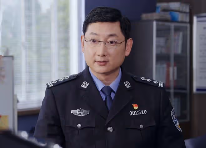《人民警察》張伯仲到死都沒想到,侯秘書是梁震的人,劉廣勝也是