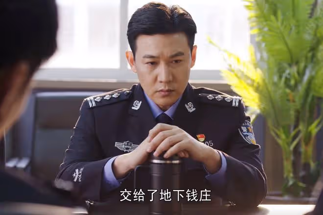 《人民警察》張伯仲到死都沒想到,侯秘書是梁震的人,劉廣勝也是