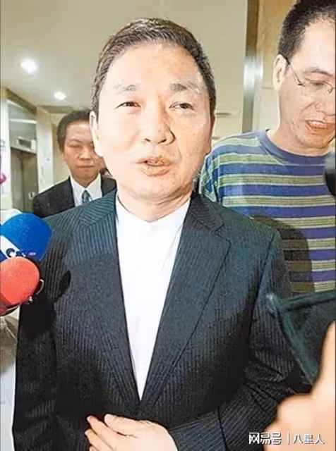 李宗瑞色膽包天!設計玷污60位女藝人,被判入獄29年,仍飛揚跋扈