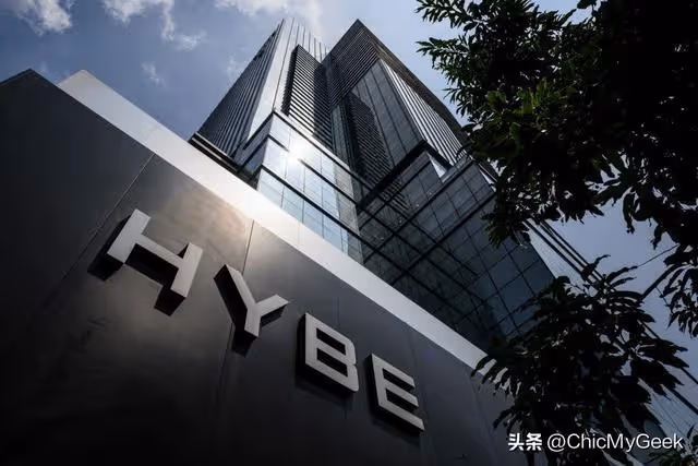 HYBE《內部報告書》曝光!嫌aespa老土,去年就計劃放棄NewJeans