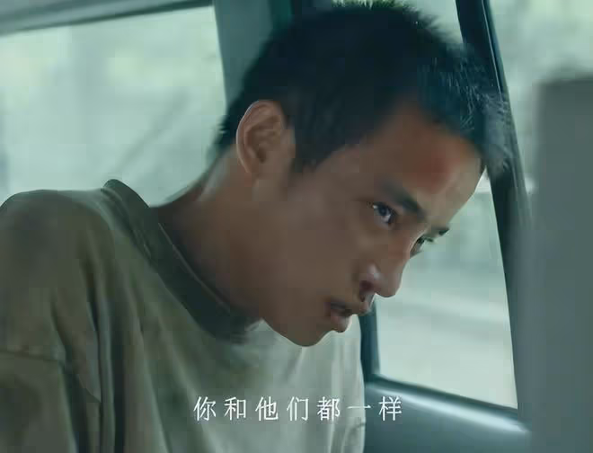《老槍》口碑炸了，打了多少資本的臉？秦海璐這次又賭對了