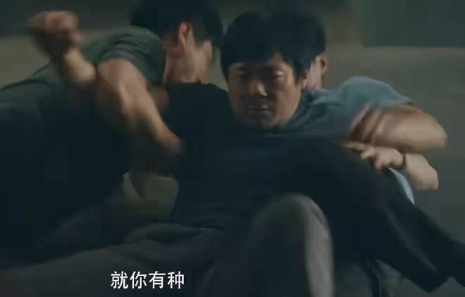 《老槍》口碑炸了，打了多少資本的臉？秦海璐這次又賭對了