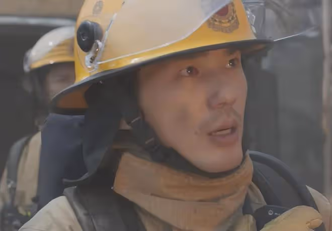 年度最生猛港片！尺度嗨爆，畫面揭露人性，看完太窒息
