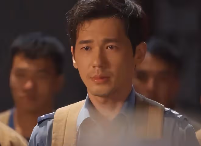 年度最生猛港片！尺度嗨爆，畫面揭露人性，看完太窒息