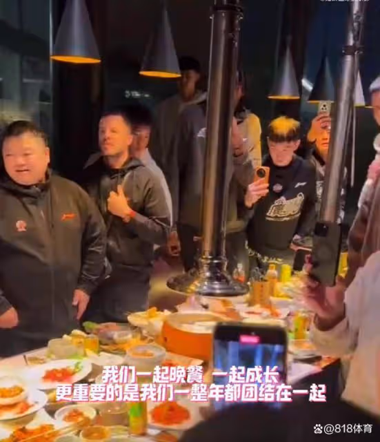 地主之誼！郭艾倫回瀋陽請廣州隊吃烤肉大餐，拉大鋸切蛋糕笑翻全場
